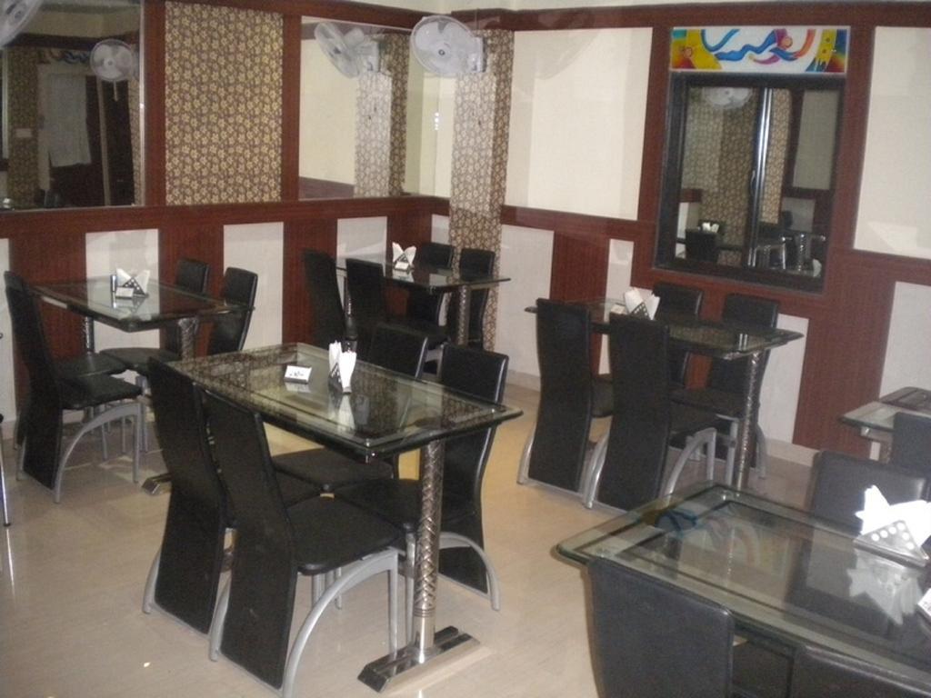 Hotel Sagar Castle Ratlam Ngoại thất bức ảnh